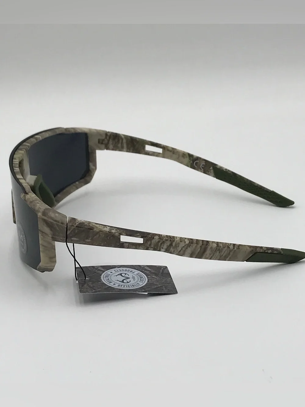 BNWT Men's Realtree Camo Frame Sunglasses